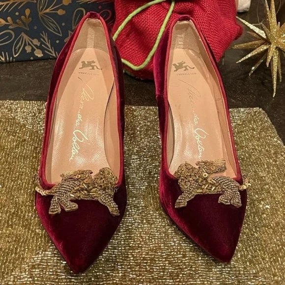 Burgundy Velvet Pumps - Picture 4 of 6